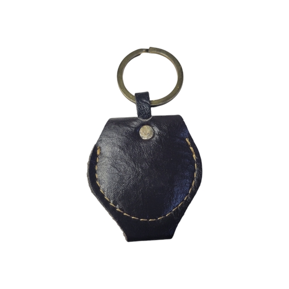 Leather Guitar Pick Holder Pouch Keyring - Picture 2 of 3